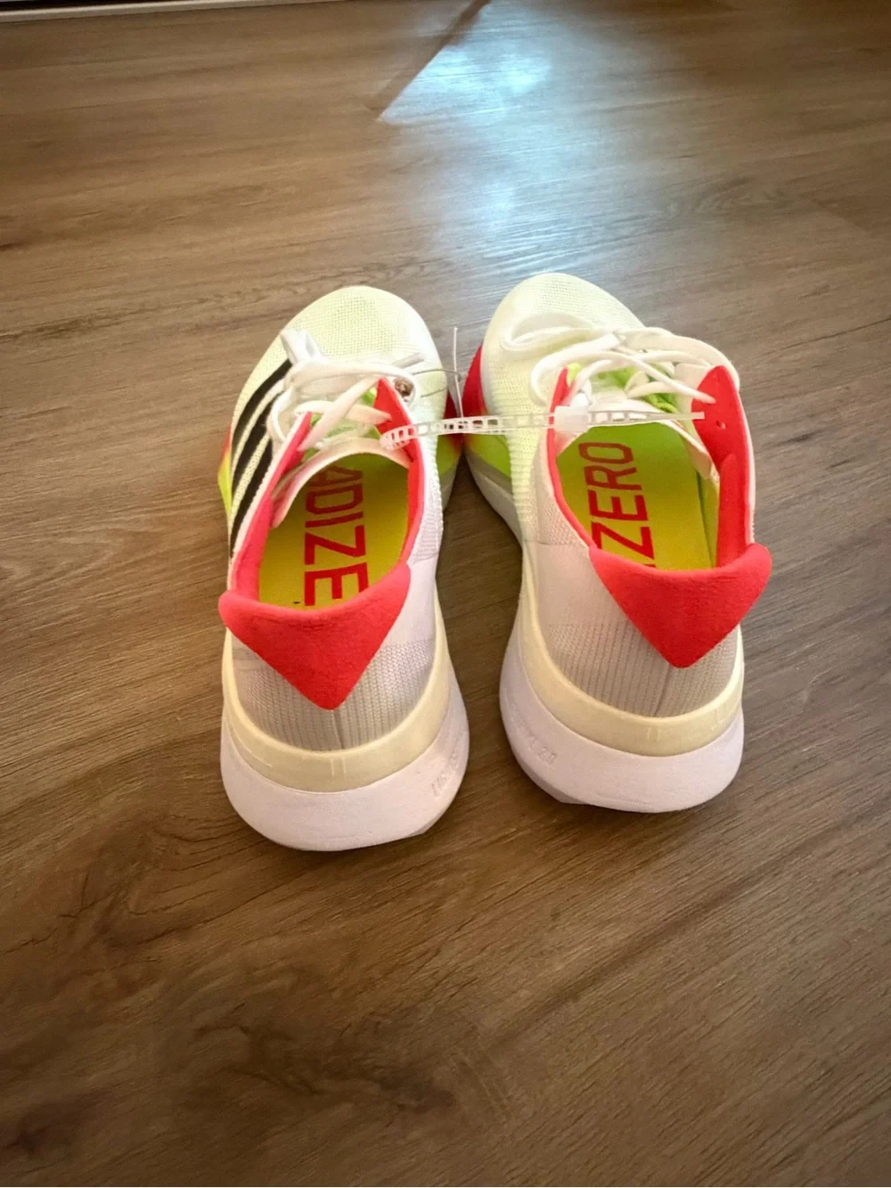 NEW ✨ Adidas Adizero Boston 12 - Women's 5 / Men's 3.5 - White / Neon / Red ✨